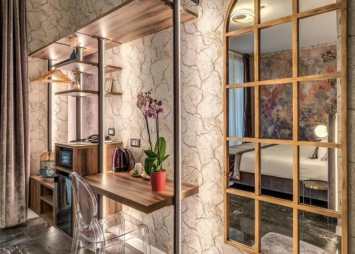Apollo Boutique Hotel